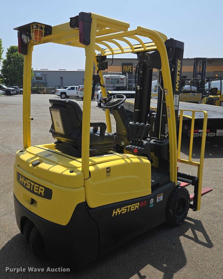 image for item EL6046 2023 Hyster J40XNT forklift