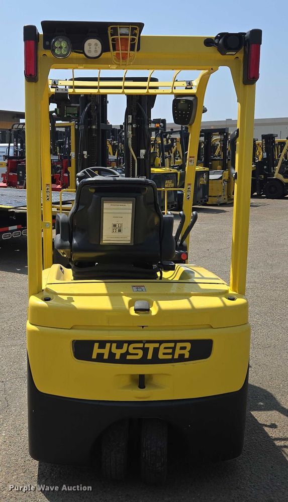 image for item EL6046 2023 Hyster J40XNT forklift