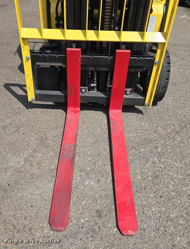 image for item EL6046 2023 Hyster J40XNT forklift