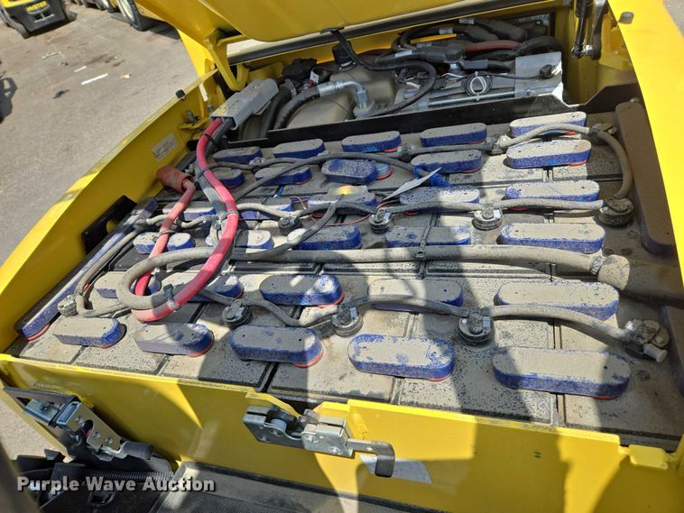 image for item EL6046 2023 Hyster J40XNT forklift