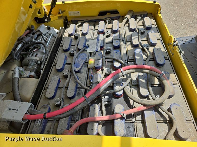 image for item EL6046 2023 Hyster J40XNT forklift