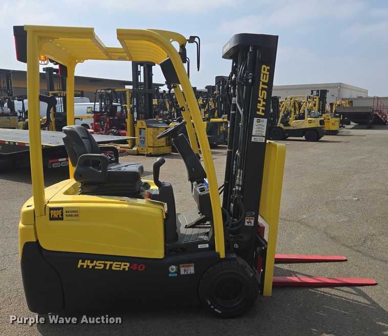 image for item EL6047 2023 Hyster J40XNT forklift