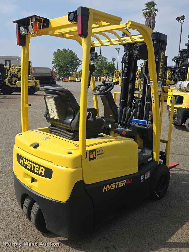 image for item EL6047 2023 Hyster J40XNT forklift