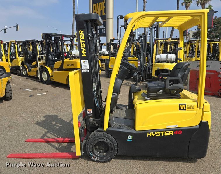 image for item EL6047 2023 Hyster J40XNT forklift
