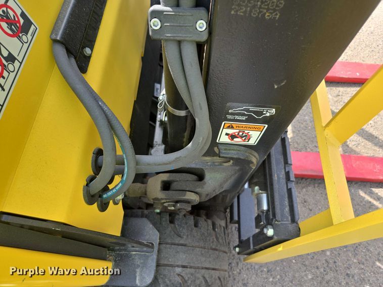 image for item EL6047 2023 Hyster J40XNT forklift