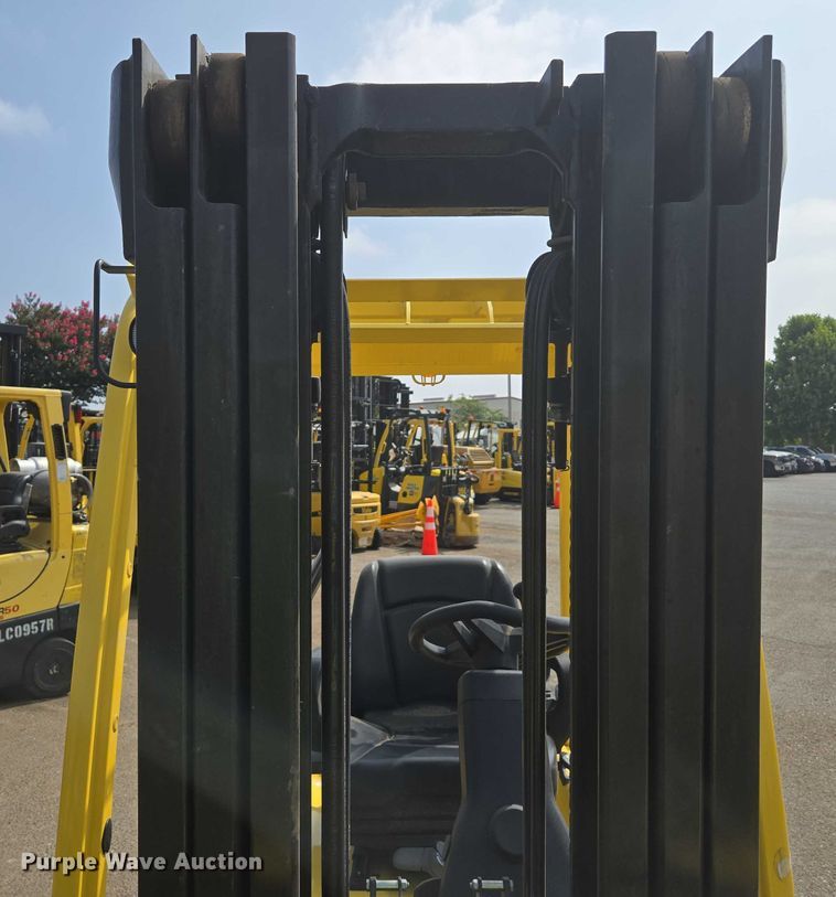 image for item EL6047 2023 Hyster J40XNT forklift