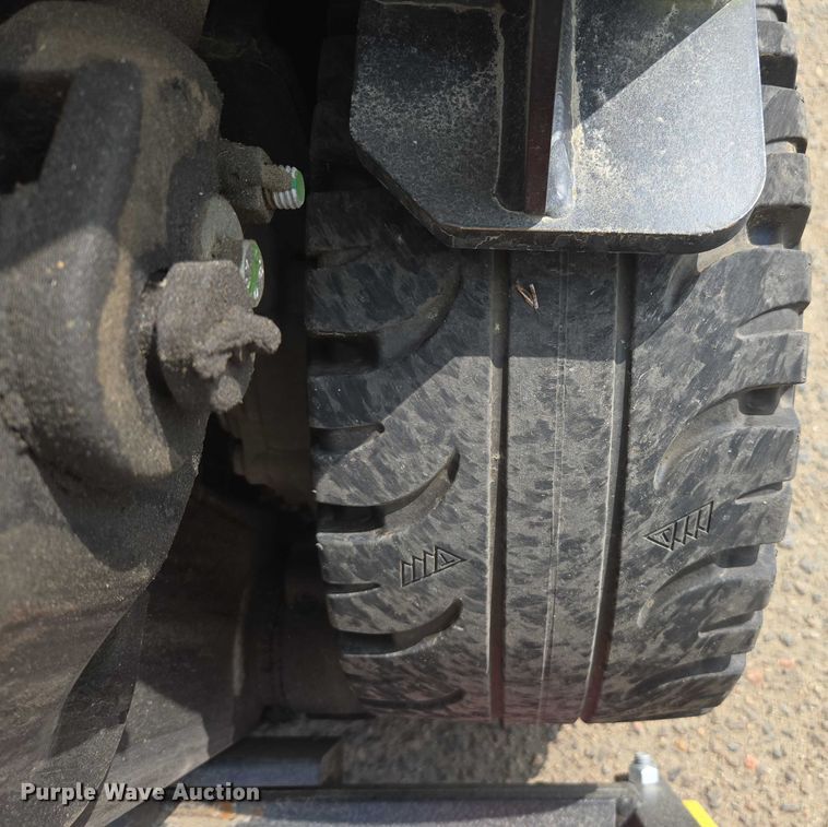 image for item EL6047 2023 Hyster J40XNT forklift