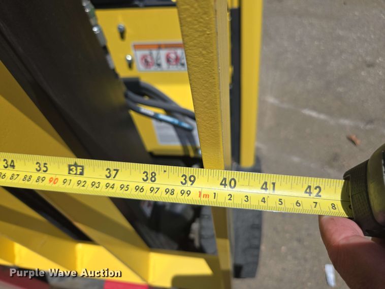 image for item EL6048 2023 Hyster J40XNT forklift