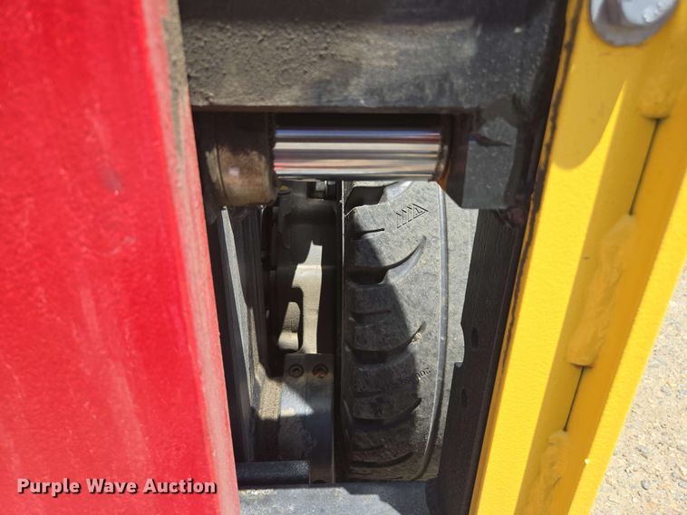 image for item EL6048 2023 Hyster J40XNT forklift