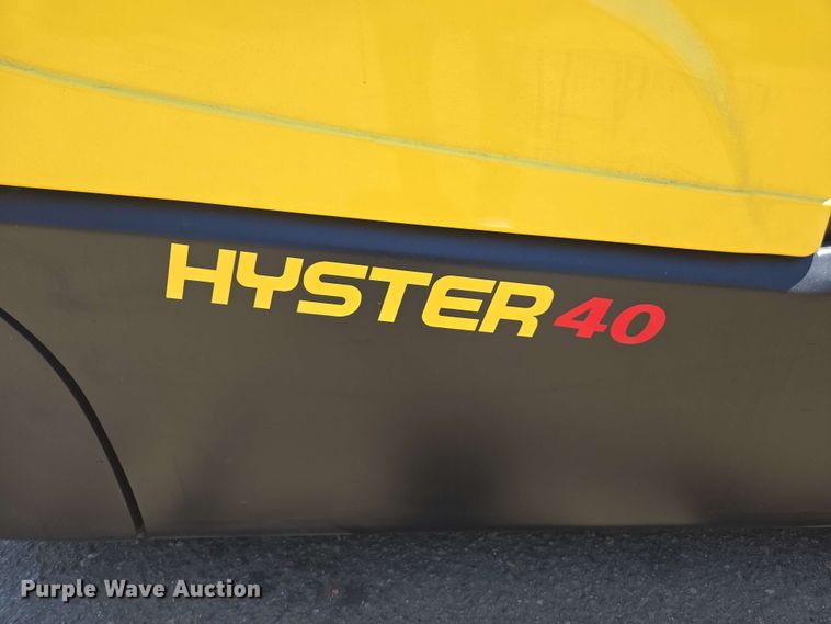 image for item EL6048 2023 Hyster J40XNT forklift