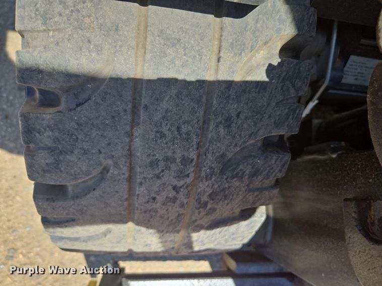 image for item EL6048 2023 Hyster J40XNT forklift