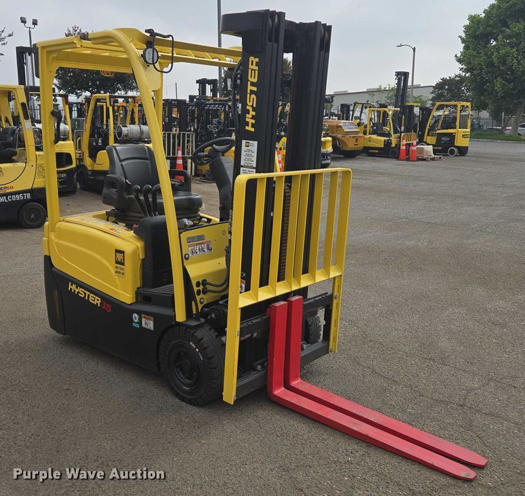 image for item EL6049 2023 Hyster J35XNT forklift