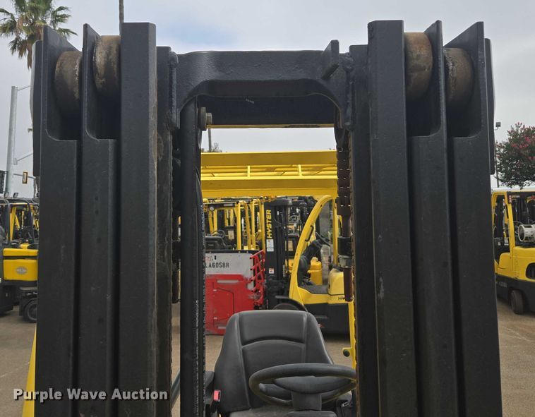 image for item EL6049 2023 Hyster J35XNT forklift