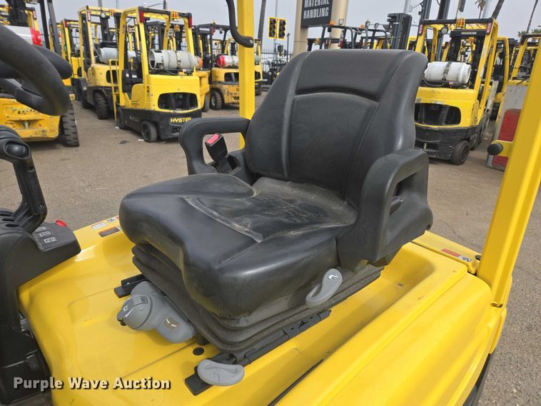 image for item EL6049 2023 Hyster J35XNT forklift