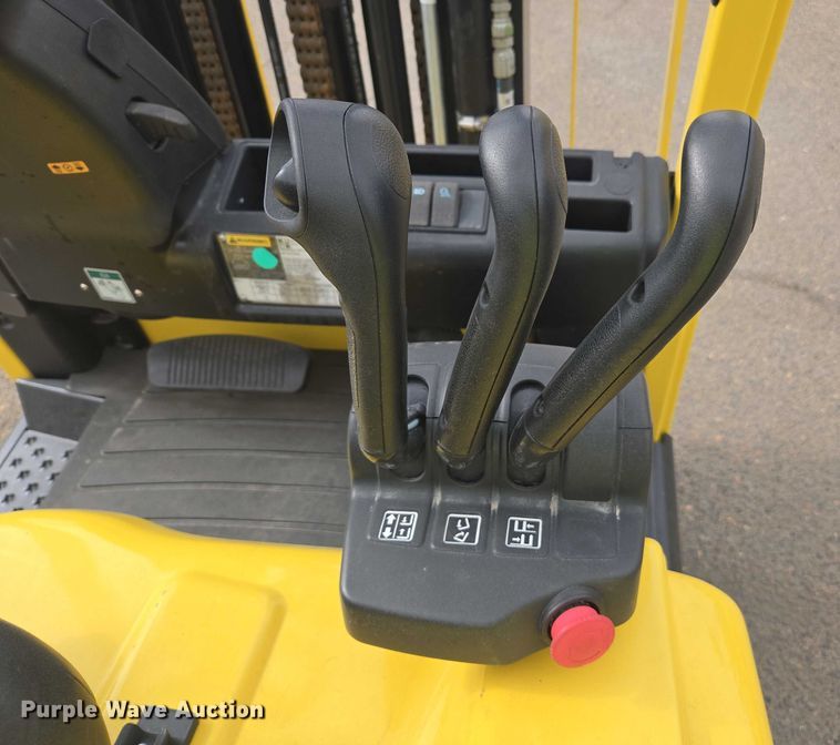 image for item EL6049 2023 Hyster J35XNT forklift