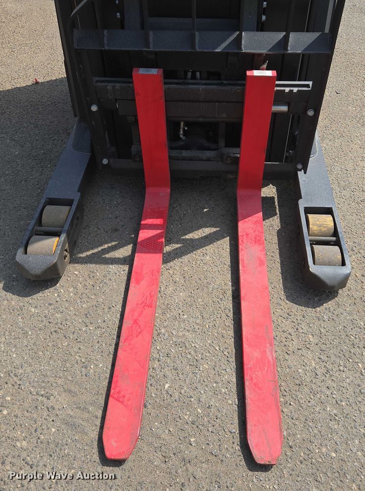 image for item EL6051 2023 Hyster N45ZR3-16.25 reach truck