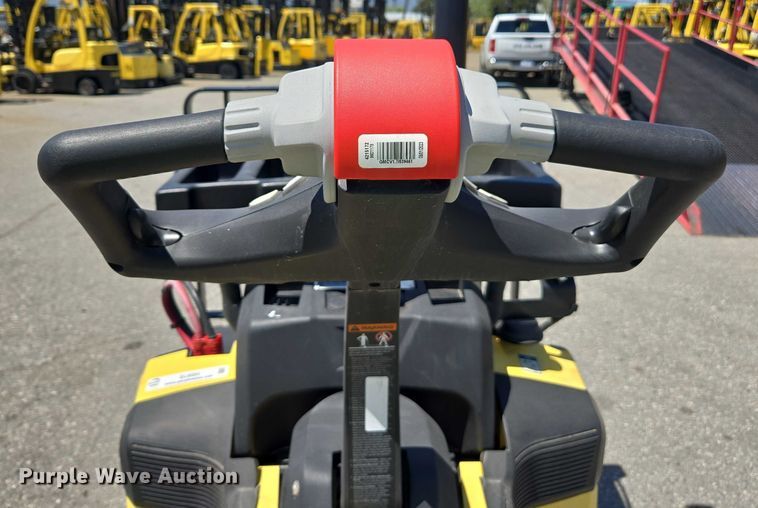image for item EL6054 2023 Hyster B60ZAC2 pallet jack