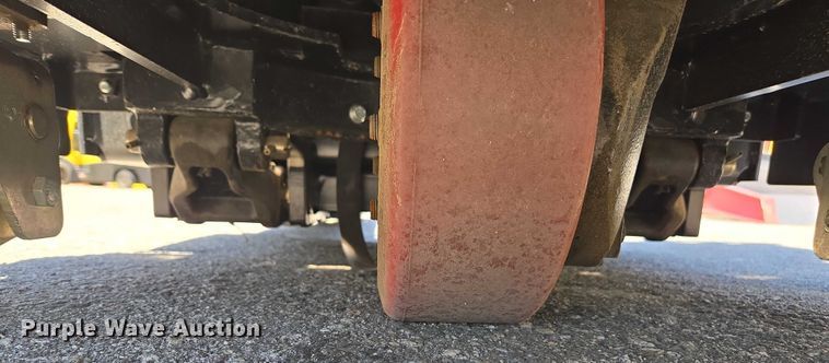 image for item EL6054 2023 Hyster B60ZAC2 pallet jack