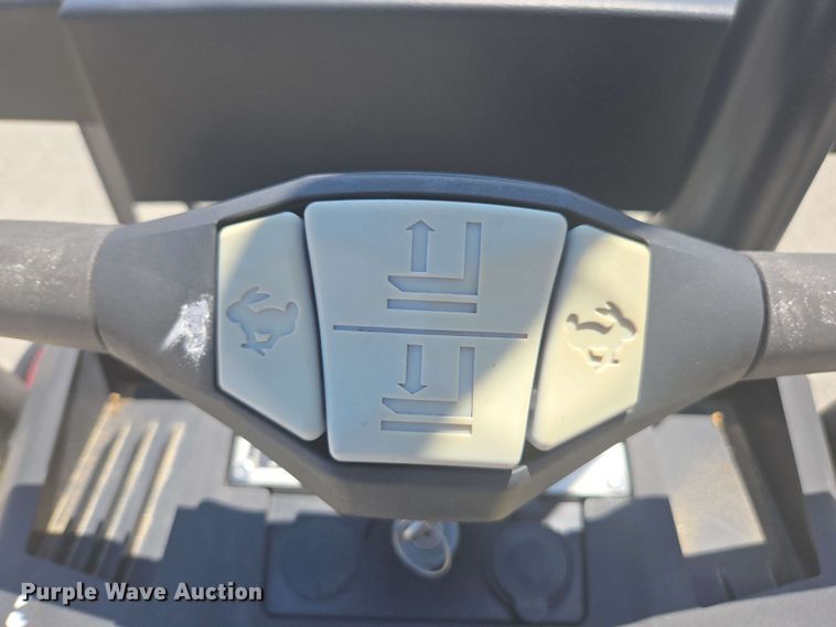 image for item EL6055 2023 Hyster B60ZAC2 pallet jack