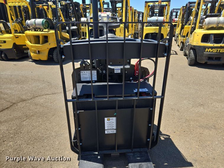 image for item EL6056 2023 Hyster B60ZAC2 pallet jack