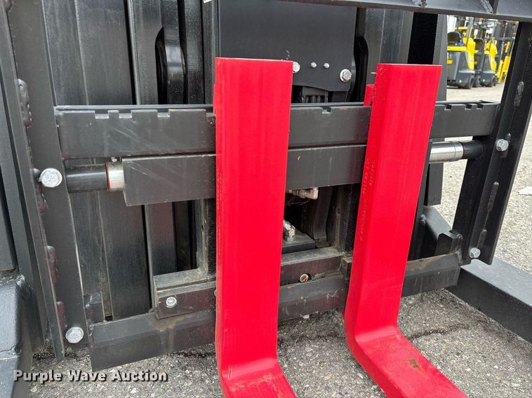 image for item EL6058 2023 Hyster N35ZR3-16.25 reach truck