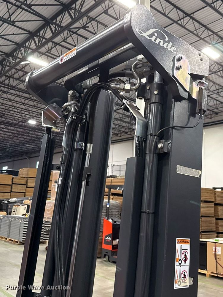 image for item ND9796 2023 Linde E18S forklift