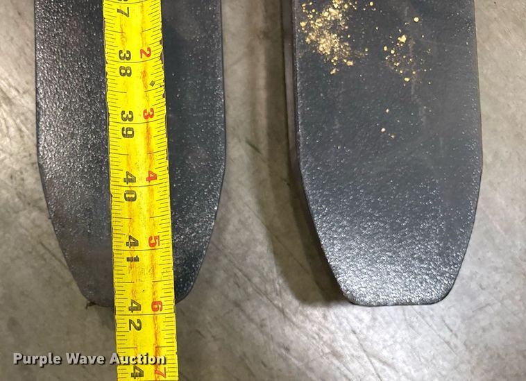 image for item ND9801 2023 Linde E18 forklift