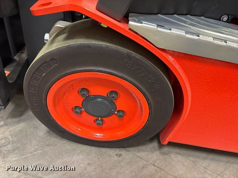 image for item ND9801 2023 Linde E18 forklift