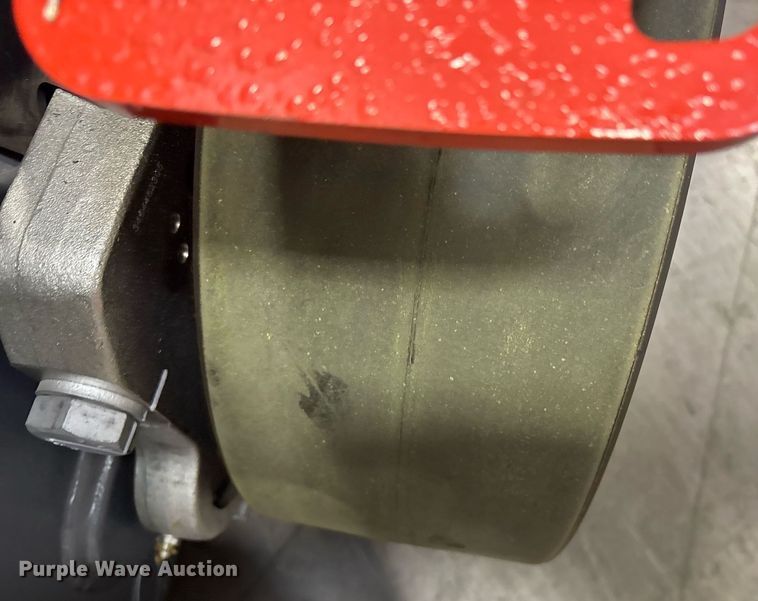 image for item ND9801 2023 Linde E18 forklift