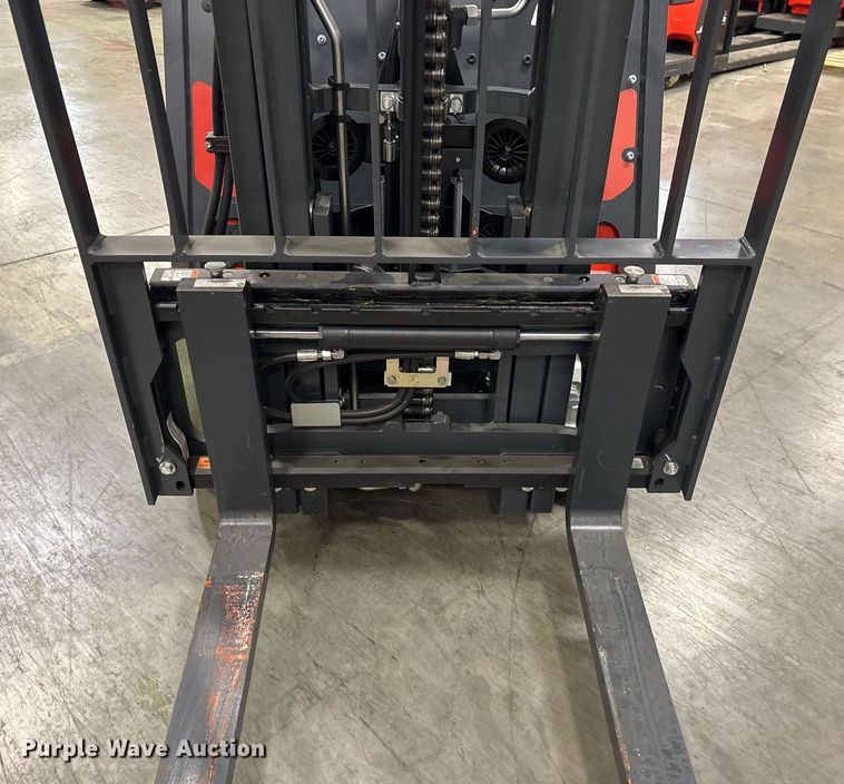 image for item ND9802 2023 Linde E18 forklift