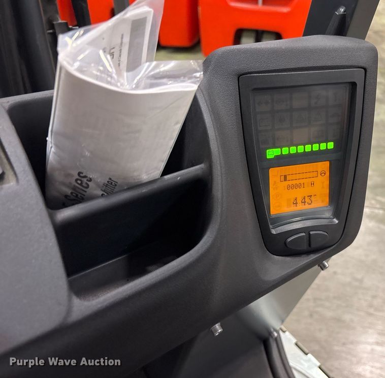 image for item ND9802 2023 Linde E18 forklift