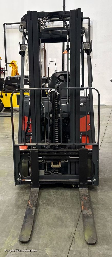 image for item ND9804 2023 Linde E18 forklift
