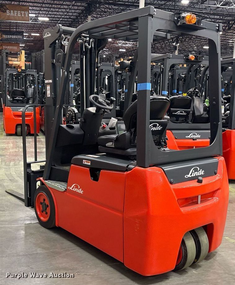 image for item ND9805 2023 Linde E18 forklift