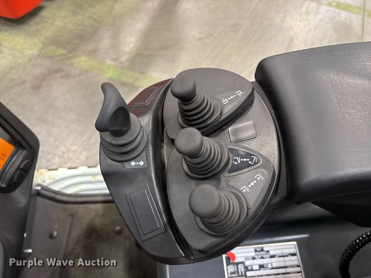 image for item ND9805 2023 Linde E18 forklift