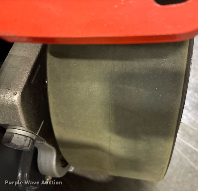 image for item ND9805 2023 Linde E18 forklift