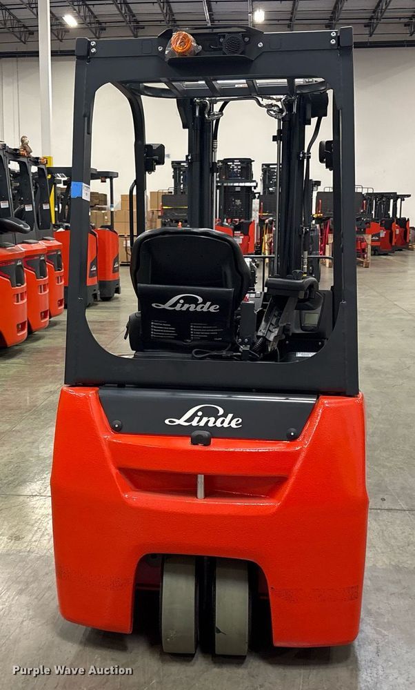 image for item ND9806 2023 Linde E18 forklift