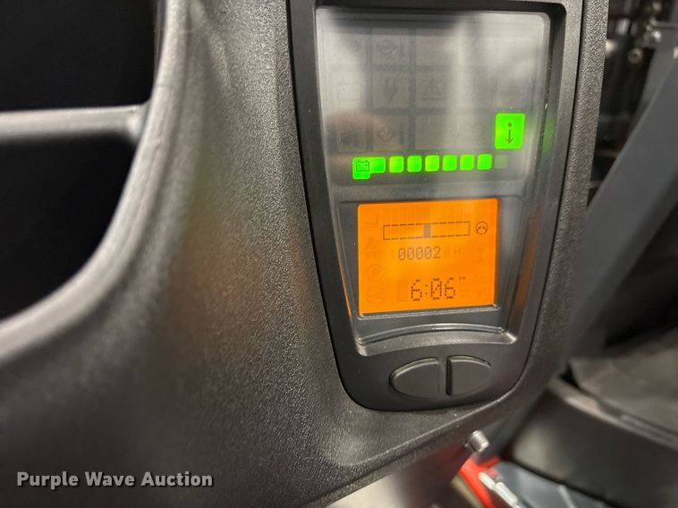 image for item ND9806 2023 Linde E18 forklift