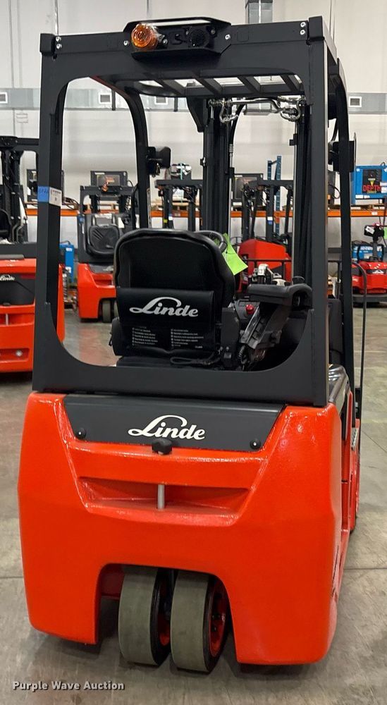 image for item ND9808 2023 Linde E18 forklift