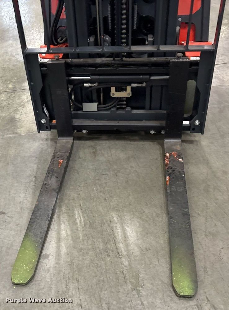 image for item ND9808 2023 Linde E18 forklift