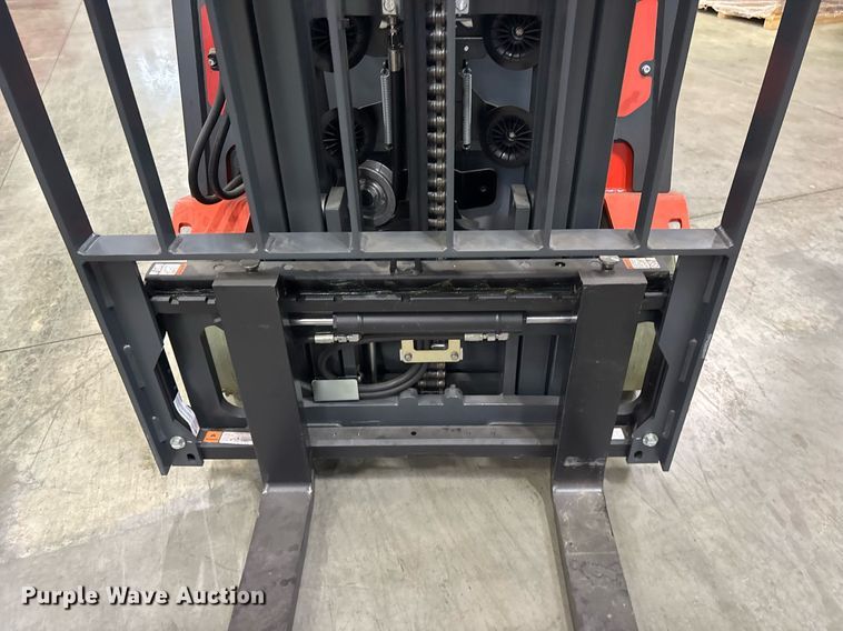 image for item ND9809 2023 Linde E18 forklift