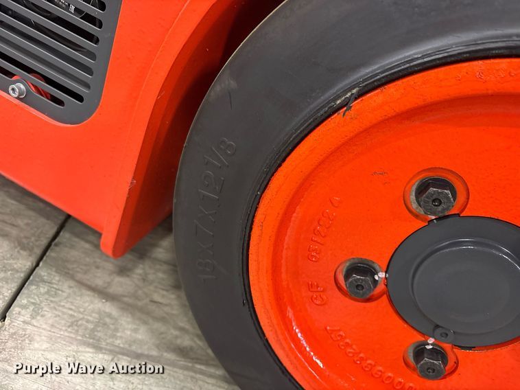 image for item ND9809 2023 Linde E18 forklift