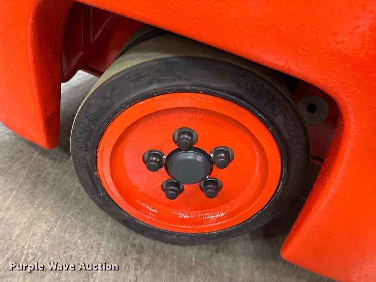 image for item ND9809 2023 Linde E18 forklift