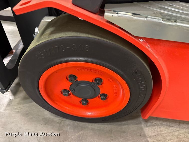 image for item ND9809 2023 Linde E18 forklift