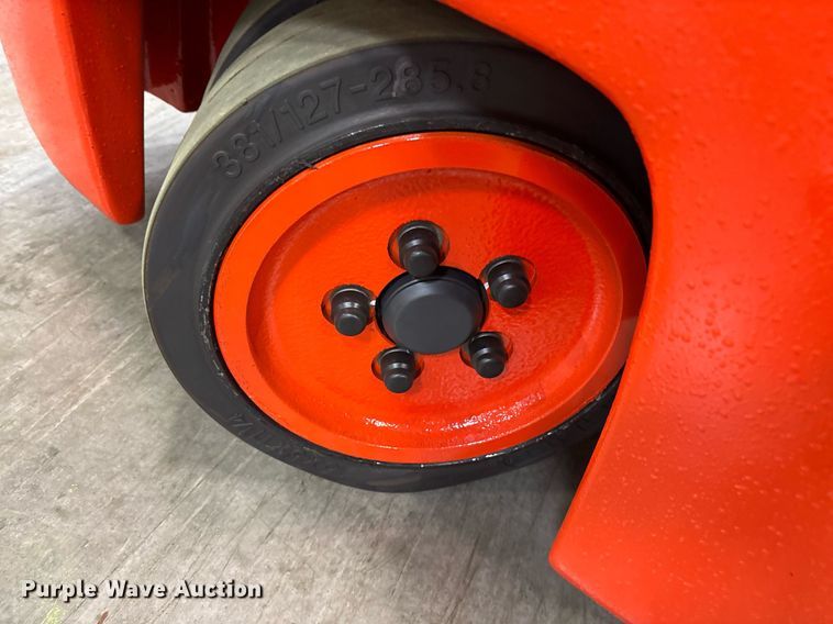 image for item ND9810 2023 Linde E18 forklift