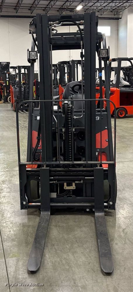 image for item ND9811 2023 Linde E18 forklift