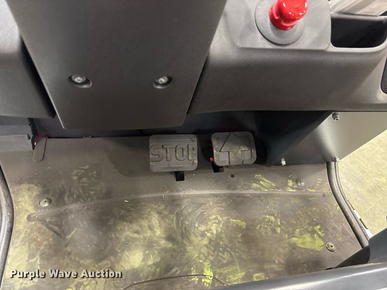 image for item ND9811 2023 Linde E18 forklift