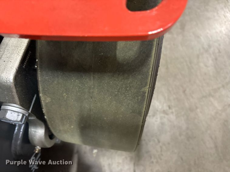 image for item ND9811 2023 Linde E18 forklift