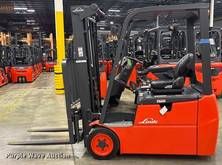 image for item ND9813 2023 Linde E18 forklift