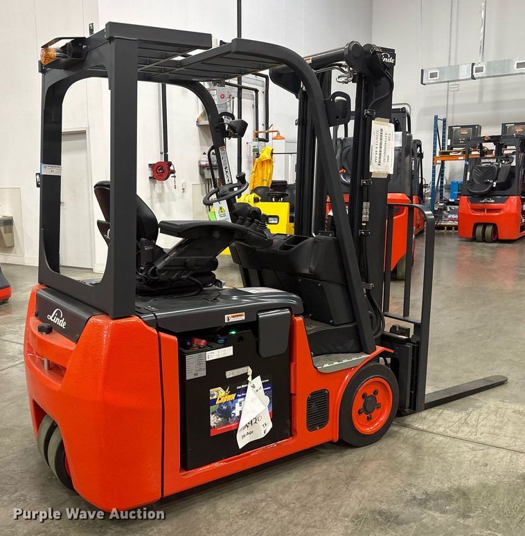 image for item ND9814 2023 Linde E18 forklift