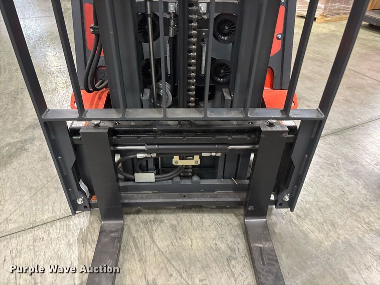 image for item ND9814 2023 Linde E18 forklift